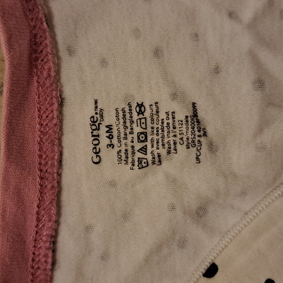 Light onsies with feet, 3-6 months. - Picture 2 of 3